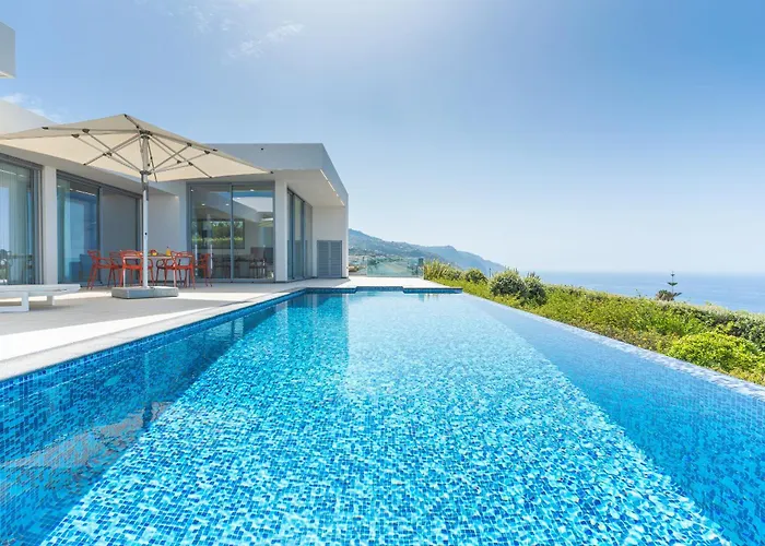 Alegria By Atlantic Calheta (Madeira)