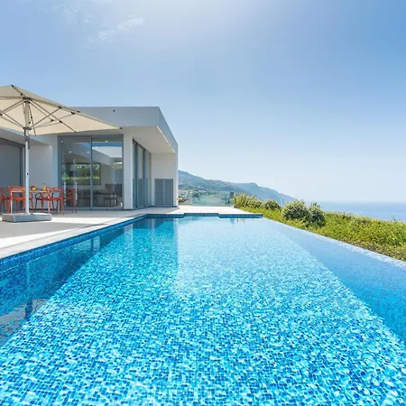 Alegria By Atlantic Calheta (Madeira)